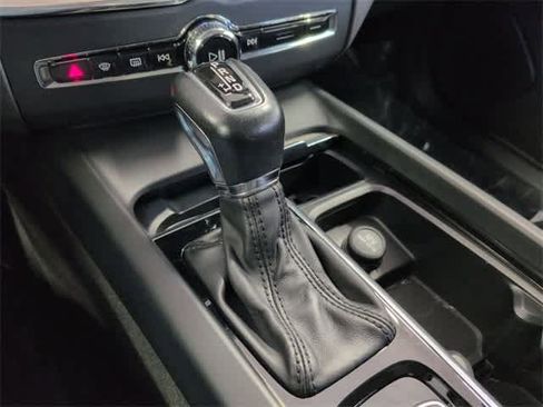 Used 2018 Volvo XC60 T6 Inscription w/ Convenience Package image 35