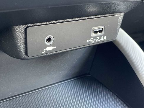 Certified 2025 Subaru Forester w/ Convenience Package #1 image 21