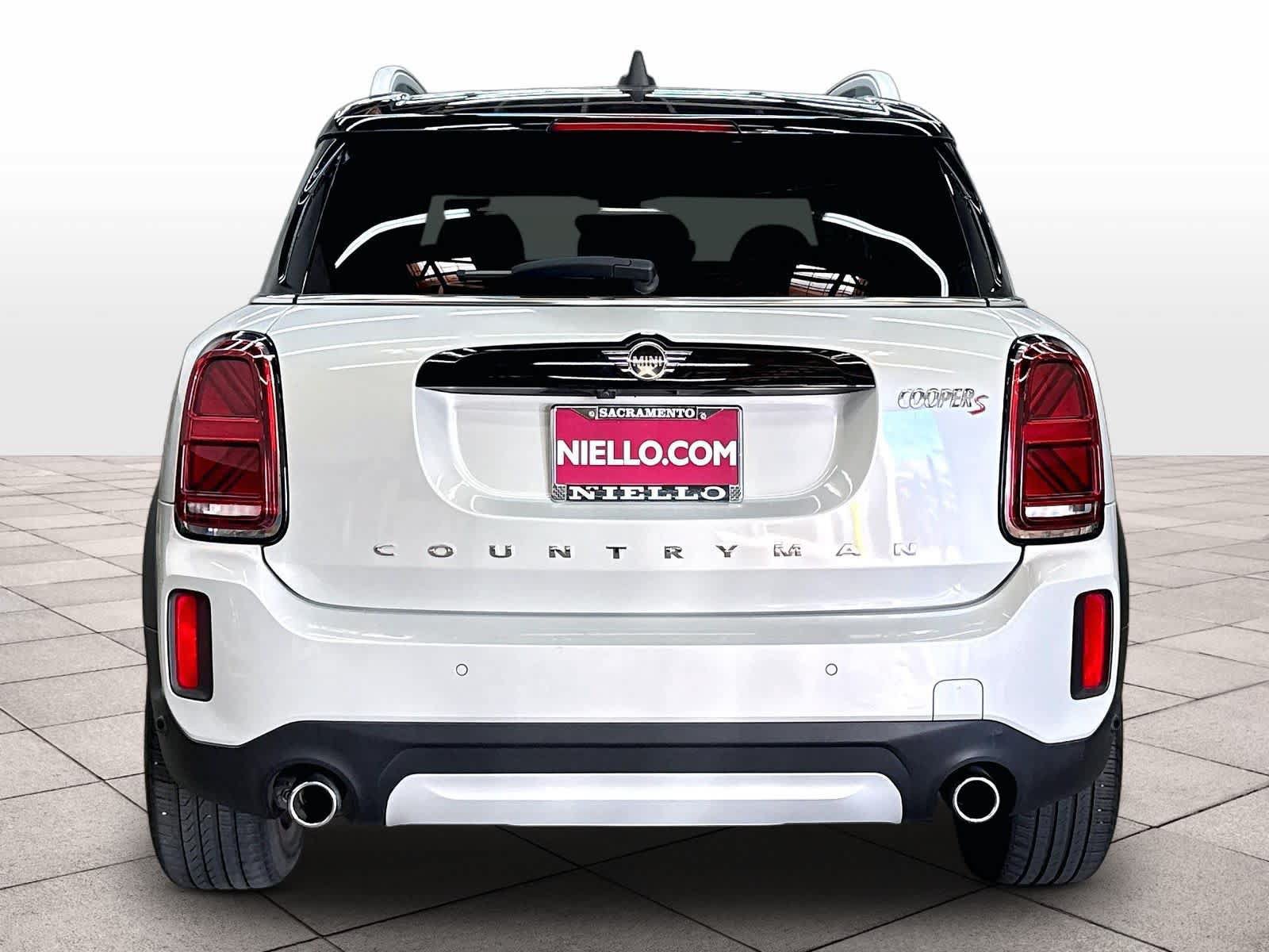 Used 2023 MINI Cooper Countryman S FWD image 7