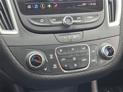 Used 2023 Chevrolet Malibu LT w/ Driver Confidence Package image 30