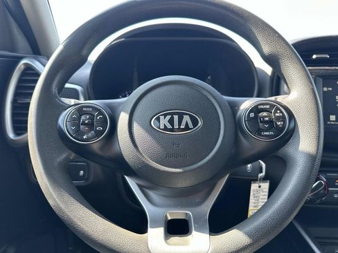 Used 2021 Kia Soul S FWD image 20