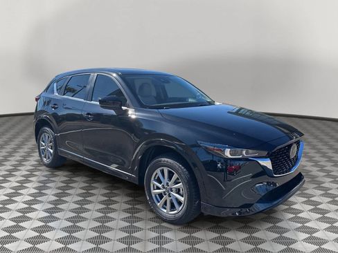 Certified 2025 MAZDA CX-5 AWD 2.5 S w/ Preferred Package image 3