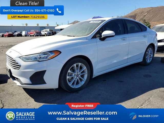 Used 2020 Ford Fusion SE FWD image 1