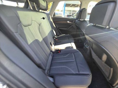 Used 2024 Audi Q5 2.0T Premium Plus w/ Premium Plus Package image 14