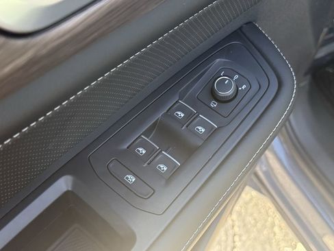 New 2026 Volkswagen Atlas SEL Premium R-Line image 11