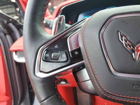 Used 2024 Chevrolet Corvette Stingray Premium Conv w/ Z51 Performance Package RWD image 22