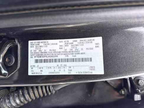 Used 2020 Ford F150 XLT image 30