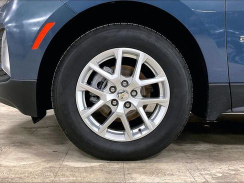 Used 2024 Chevrolet Equinox LT AWD/4WD image 9