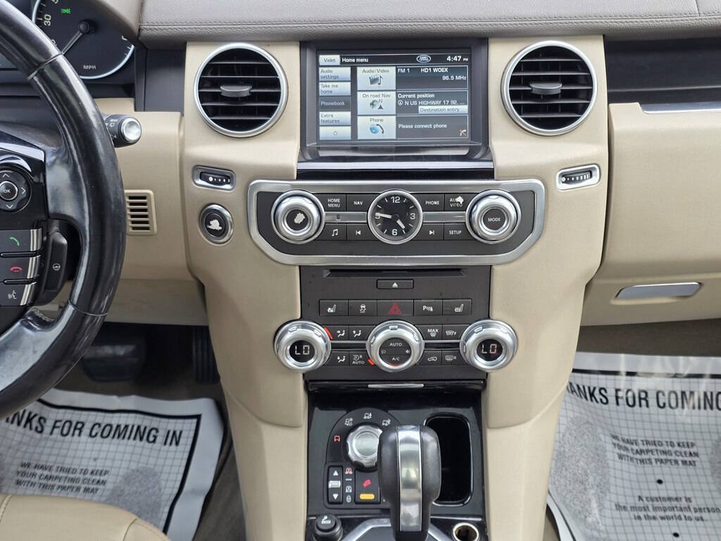 Used 2013 Land Rover LR4 HSE AWD/4WD image 14