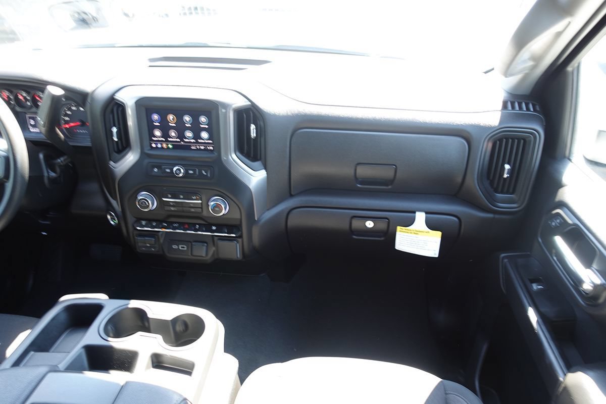 Used 2025 Chevrolet Silverado 2500 Custom w/ Custom Value Package AWD/4WD image 43
