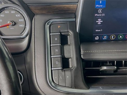 Used 2021 Chevrolet Tahoe Premier w/ Premium Package image 23