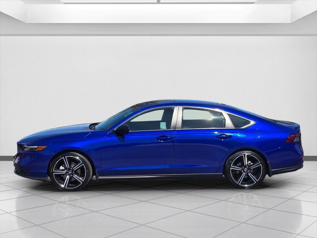 Certified 2024 Honda Accord Sport image 8