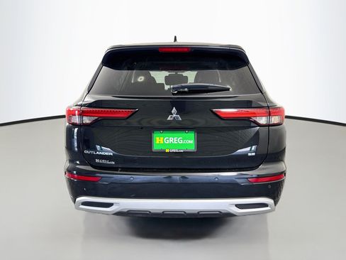 Used 2023 Mitsubishi Outlander SE AWD/4WD image 8