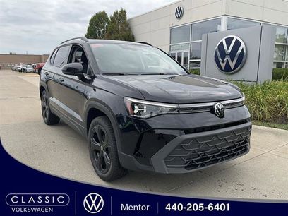 New 2025 Volkswagen Taos SE