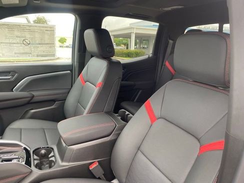 New 2026 Chevrolet Colorado Z71 w/ Technology Package AWD/4WD image 14