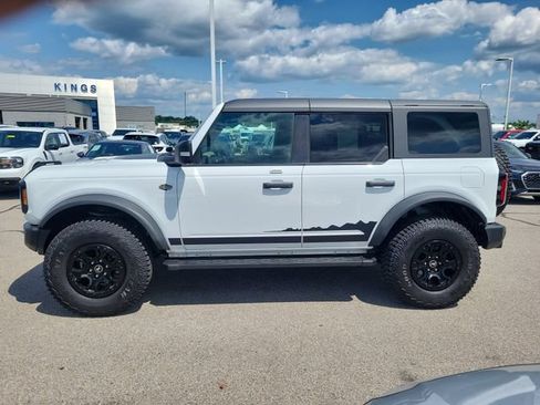 Certified 2022 Ford Bronco Wildtrak AWD/4WD image 4