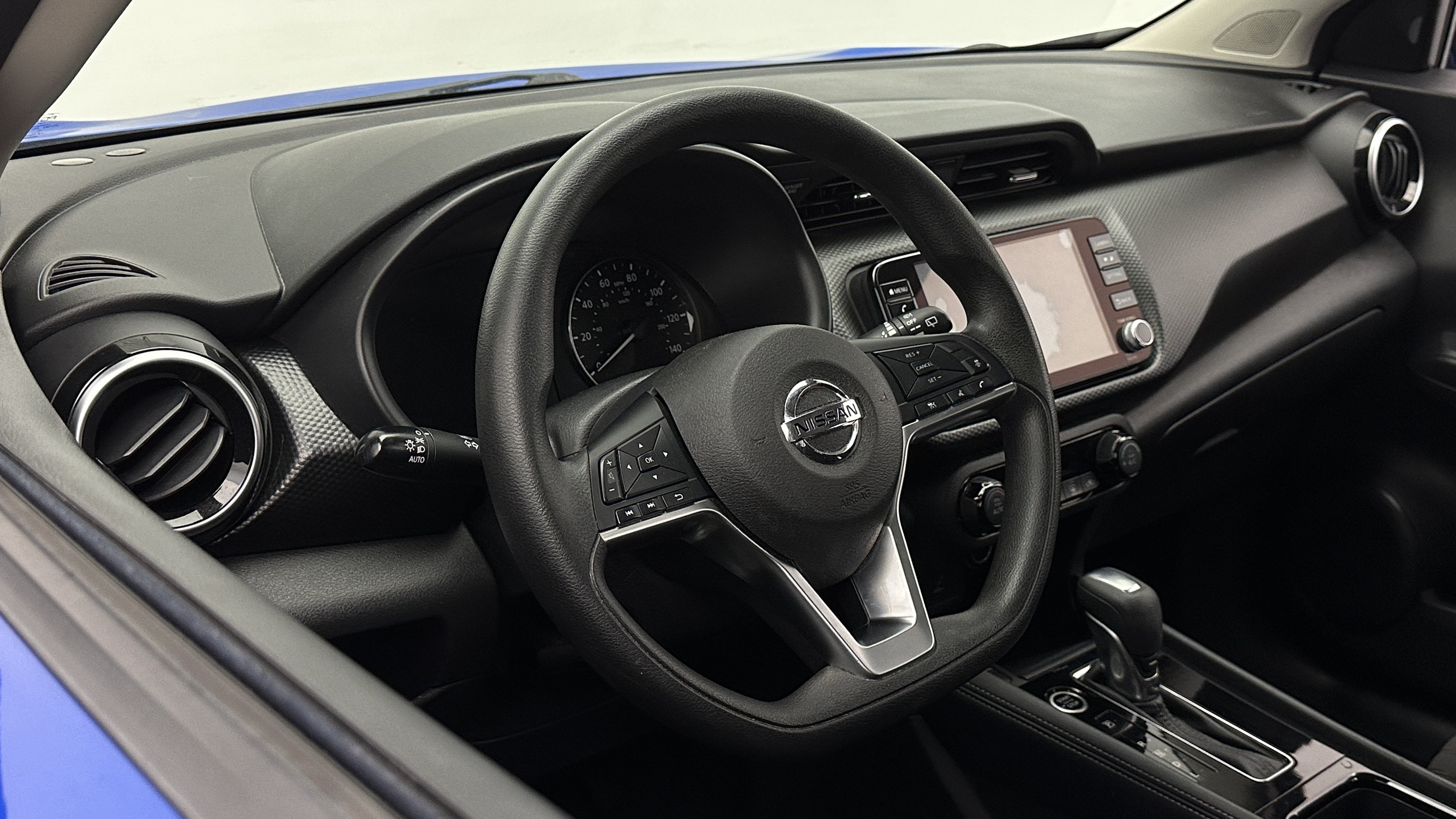 Used 2021 Nissan Kicks SV FWD image 8