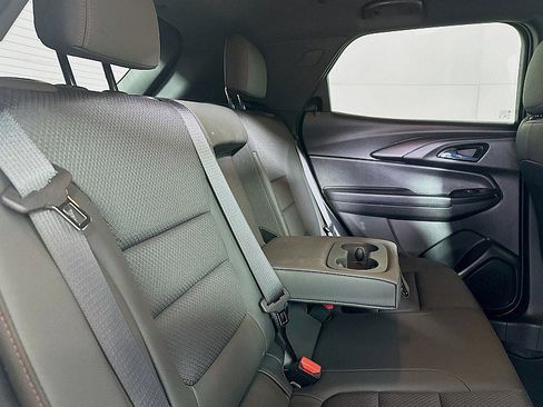 Used 2023 Chevrolet TrailBlazer RS image 26