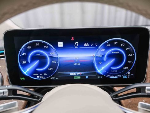 Certified 2023 Mercedes-Benz EQS 450+ SUV image 21