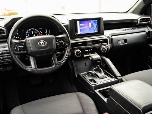 Used 2025 Toyota Tacoma SR RWD image 4