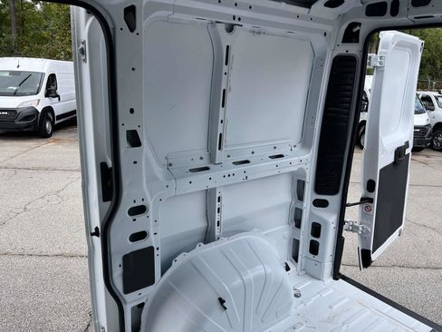 Used 2025 RAM ProMaster 1500 image 24