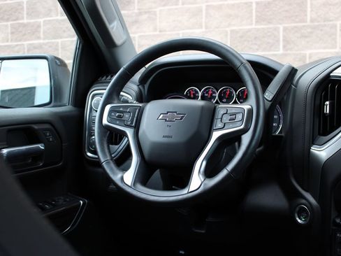 Used 2019 Chevrolet Silverado 1500 RST AWD/4WD image 43