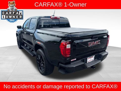 Used 2024 GMC Canyon Denali AWD/4WD image 3