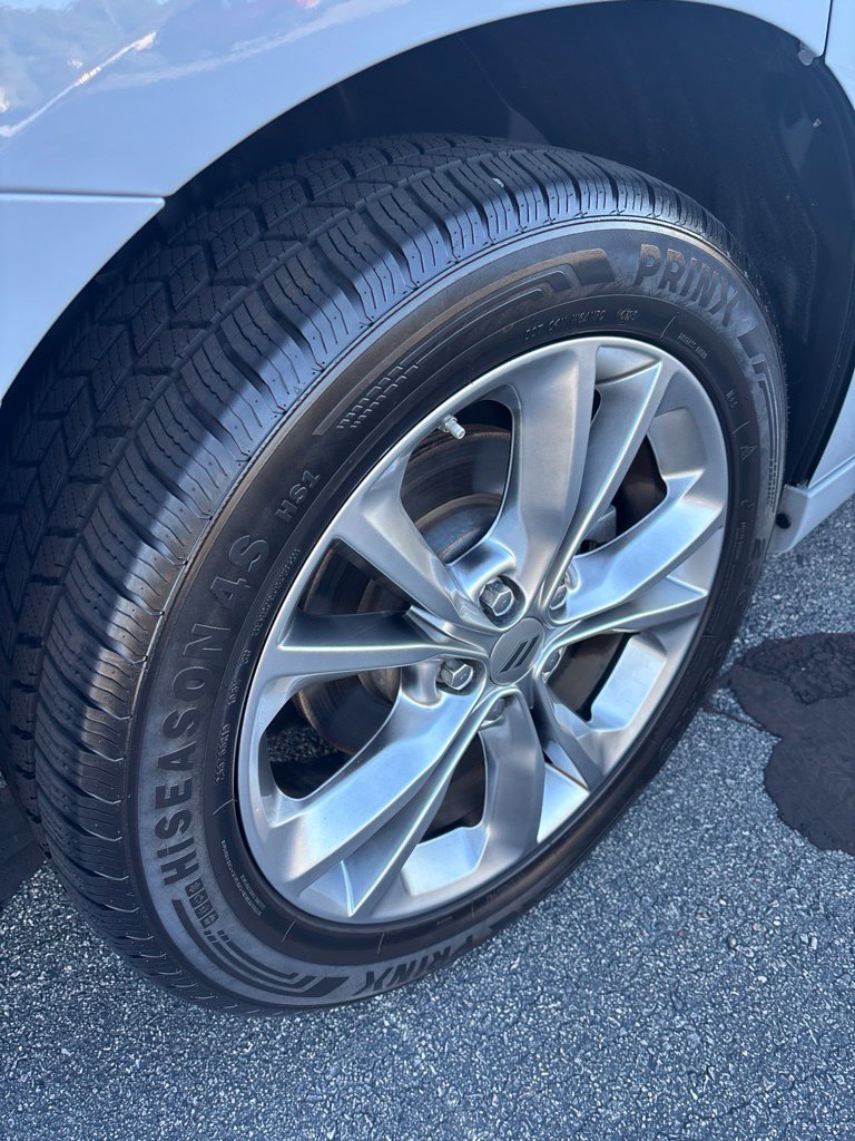 Used 2022 Dodge Charger SXT AWD/4WD image 10