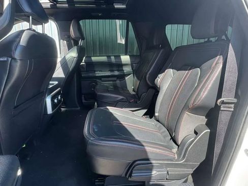 Used 2024 Ford Expedition Max Limited AWD/4WD image 19