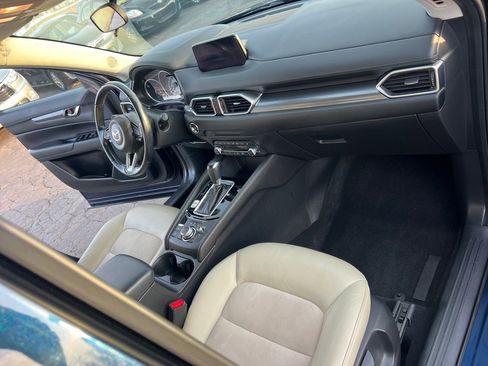 Used 2020 MAZDA CX-5 Touring image 19