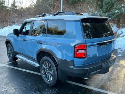 Used 2025 Toyota Land Cruiser image 3