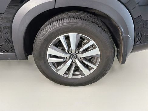 Used 2022 Nissan Pathfinder SL FWD image 32