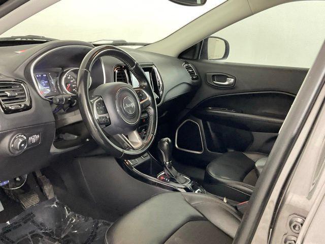 Used 2020 Jeep Compass Latitude FWD image 12