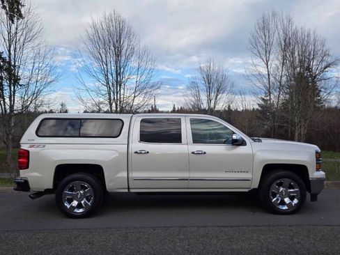 Used 2015 Chevrolet Silverado 1500 LTZ Z71 w/ LTZ Plus Package image 4