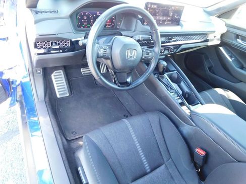 Used 2024 Honda Accord Sport image 15