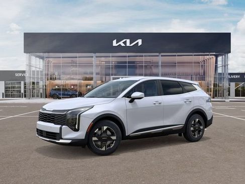 New 2026 Kia Sportage LX FWD image 31