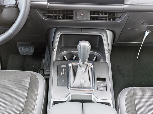 New 2026 MAZDA CX-5 Preferred AWD/4WD image 18