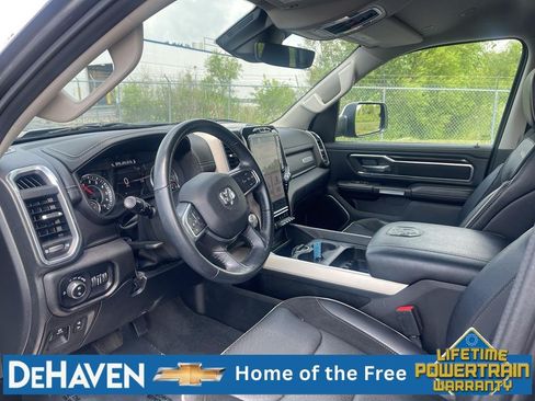 Used 2022 RAM 1500 Laramie AWD/4WD image 11