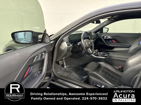 Used 2023 BMW M2 RWD image 4