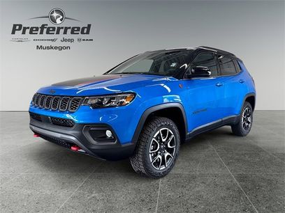 New 2025 Jeep Compass Trailhawk w/ Sun and Sound Group