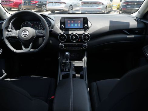 Used 2024 Nissan Sentra S FWD image 19