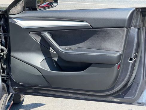 Used 2022 Tesla Model 3 Performance image 36