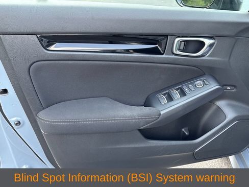 Used 2024 Honda Civic EX image 3