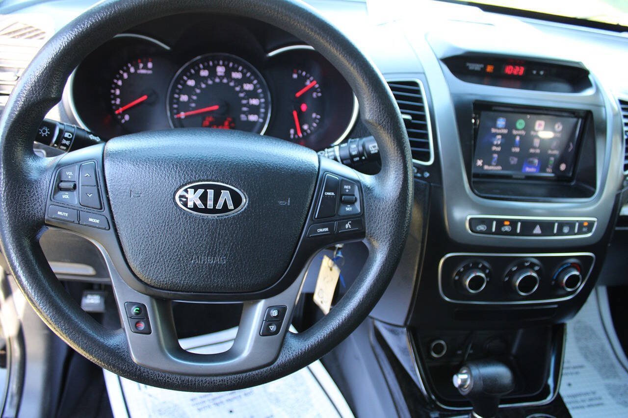 Used 2014 Kia Sorento LX FWD image 21