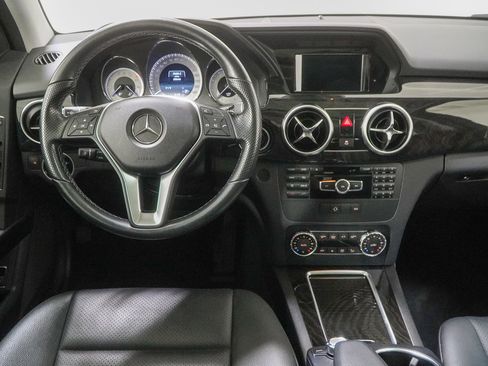 Used 2015 Mercedes-Benz GLK 350 4MATIC image 21