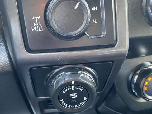 Used 2019 Ford F150 XLT w/ Equipment Group 302A Luxury AWD/4WD image 21