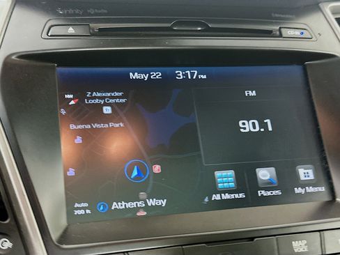 Used 2017 Hyundai Santa Fe Limited FWD image 21