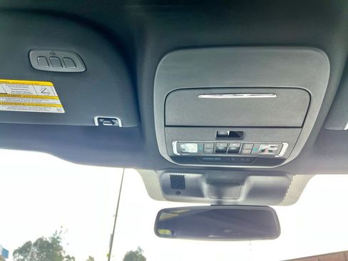 New 2025 Ford F150 Lariat w/ Equipment Group 502A High image 38