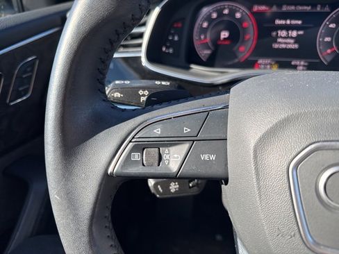 Used 2019 Audi Q8 Prestige w/ Luxury Package image 18
