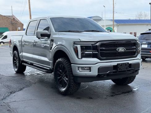 Used 2024 Ford F150 Lariat image 3